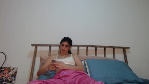 Snapshot of hollyshit_ chatting on 02-25-25, 12:58 hollyshit_ online show from 02-25-25, 12:58