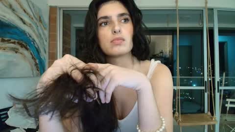 Snapshot of hollyshit_ chatting on 11-08-25, 12:00 hollyshit_ online show from 11-08-25, 12:00