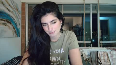 Snapshot of hollyshit_ chatting on 11-24-25, 11:15 hollyshit_ online show from 11-24-25, 11:15