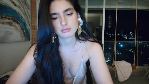 Snapshot of hollyshit_ chatting on 01-18-26, 12:47 hollyshit_ online show from 01-18-26, 12:47