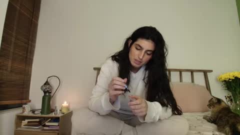 Snapshot of hollyshit_ chatting on 03-01-26, 01:51 hollyshit_ online show from 03-01-26, 01:51