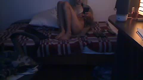 Snapshot of holofernes45gil chatting on 10-19-25, 07:31 Holofernes45gil online show from 10-19-25, 07:31