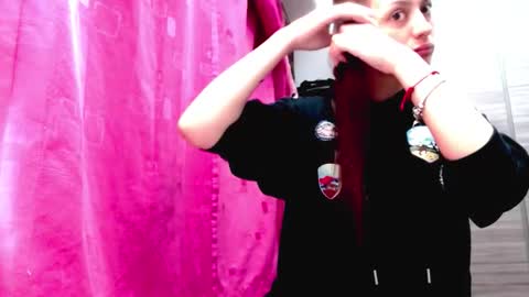 Juli online show from 02-18-26, 02:29