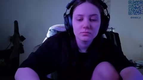 Kviki online show from 03-15-26, 04:40