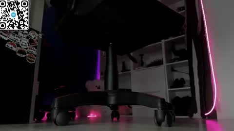 holy_mistresss online show from 06-23-26, 07:39