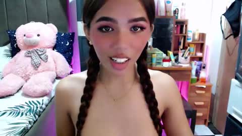 holy_molly1 online show from 11-14-25, 02:27