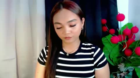 Snapshot of holy_shine chatting on 01-06-26, 06:17 Bella online show from 01-06-26, 06:17