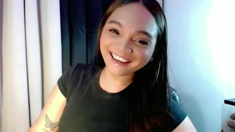 Snapshot of holy_shine chatting on 03-07-26, 02:41 Bella online show from 03-07-26, 02:41