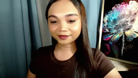 Snapshot of holy_shine chatting on 07-22-26, 10:34 Bella online show from 07-22-26, 10:34