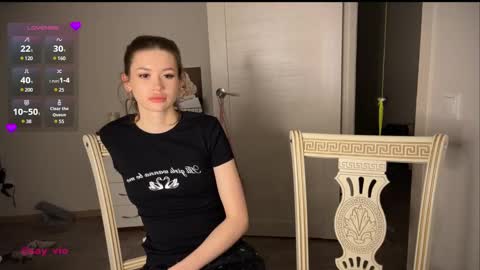 Snapshot of holybabe342 chatting on 02-16-25, 04:21 Vio online show from 02-16-25, 04:21