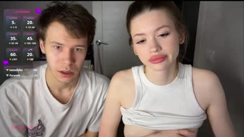 Snapshot of holybabe342 chatting on 02-26-25, 06:43 Vio online show from 02-26-25, 06:43