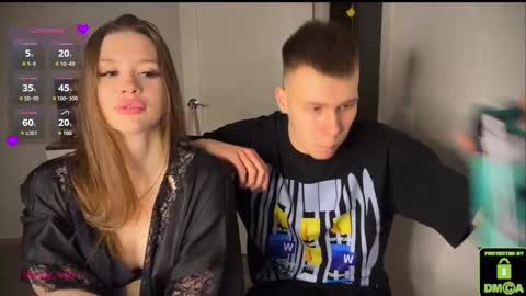 Snapshot of holybabe342 chatting on 03-09-25, 07:37 Vio online show from 03-09-25, 07:37