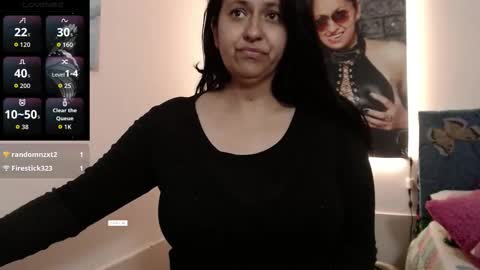Snapshot of holydeath_1 chatting on 03-14-26, 07:30 Milena online show from 03-14-26, 07:30