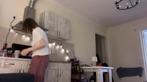 dori not holy get my tg channel with link from description under last photo online show from 02-28-25, 10:20