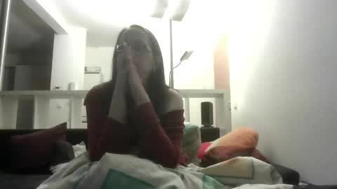 HolyHotwife online show from 04-24-26, 09:01