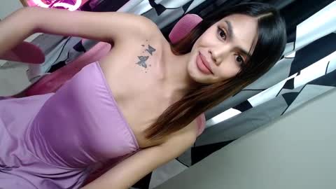 Snapshot of holymary_69 chatting on 02-05-25, 06:13 Patricia online show from 02-05-25, 06:13