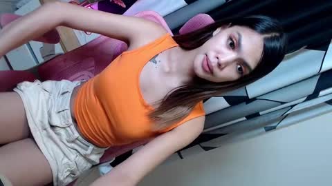 Snapshot of holymary_69 chatting on 02-14-25, 02:33 Patricia online show from 02-14-25, 02:33