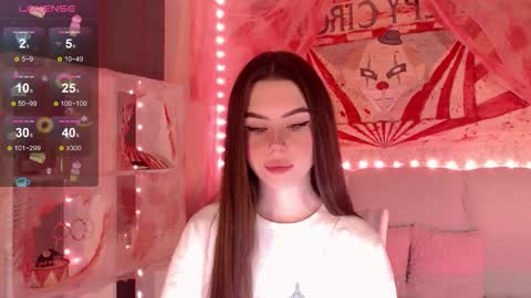 Mia online show from 10-28-25, 03:54