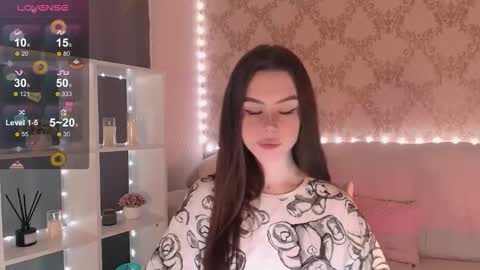 Mia online show from 01-13-26, 03:34