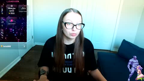 Snapshot of holyweed420 chatting on 01-24-25, 07:07 Viktoria online show from 01-24-25, 07:07