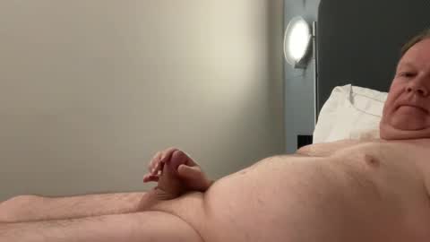 Snapshot of hommelpong chatting on 03-03-26, 01:23 Daffy online show from 03-03-26, 01:23