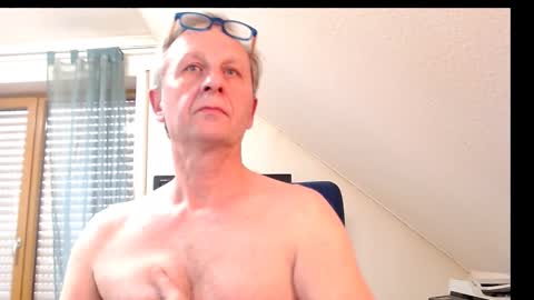 Bernd online show from 12-08-24, 01:03