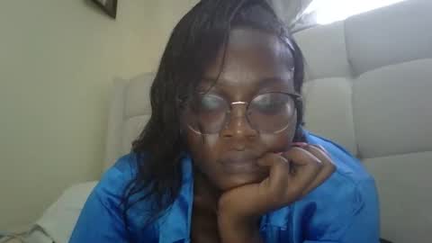 Snapshot of honevey chatting on 03-31-26, 03:23 Honevey online show from 03-31-26, 03:23