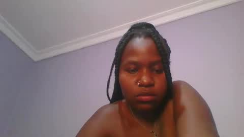 Snapshot of honey_beb chatting on 10-29-25, 07:15 honey_beb online show from 10-29-25, 07:15
