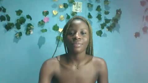 Queen online show from 09-30-25, 08:47