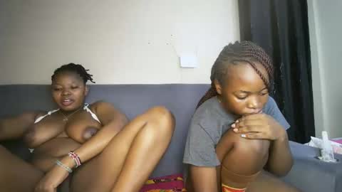 Snapshot of honey_drop1 chatting on 02-25-26, 08:02 honey drop online show from 02-25-26, 08:02