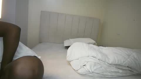 Snapshot of honey_drop1 chatting on 03-01-26, 08:49 honey drop online show from 03-01-26, 08:49