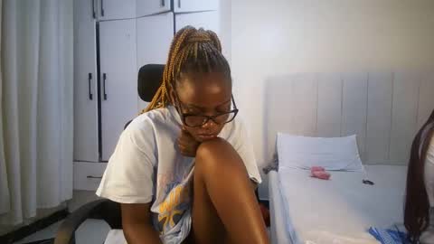 honey drop online show from 05-08-26, 12:49