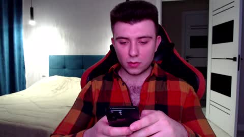 Wolfy online show from 01-21-25, 04:48