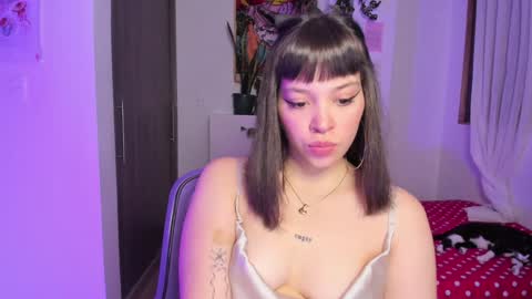Snapshot of honey_hoe chatting on 12-12-24, 11:58 Lau online show from 12-12-24, 11:58