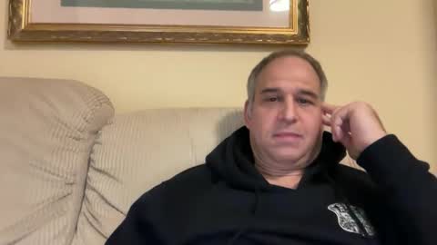 honey_man14 online show from 01-10-26, 04:36