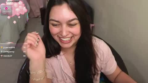 Tia online show from 05-15-26, 11:12