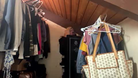 Snapshot of honeybuhnny chatting on 02-23-26, 02:42 honeybuhnny online show from 02-23-26, 02:42