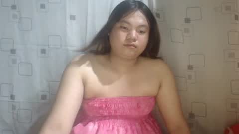Snapshot of honeygrande chatting on 07-26-26, 06:54 honeygrande online show from 07-26-26, 06:54