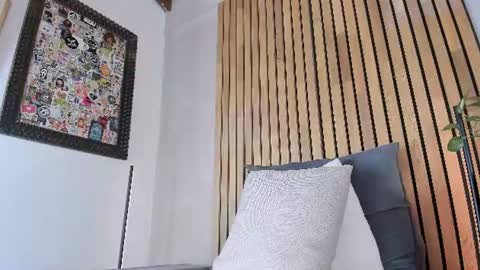 Sofia independent model online show from 07-07-26, 10:41