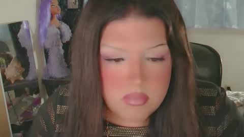 Snapshot of honeylavender777 chatting on 04-08-26, 08:47 honeylavender777 online show from 04-08-26, 08:47