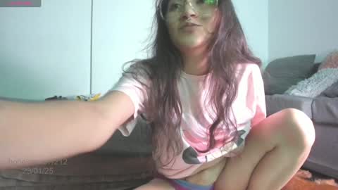 Mila K online show from 01-23-25, 04:52