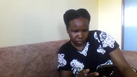 Snapshot of honeymuny chatting on 11-04-25, 07:18 Honeymuny online show from 11-04-25, 07:18