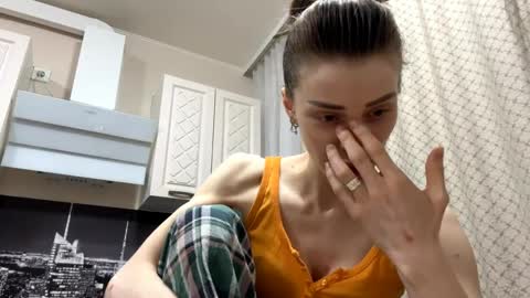 Snapshot of honeynyra chatting on 04-04-26, 04:59 Sofia online show from 04-04-26, 04:59