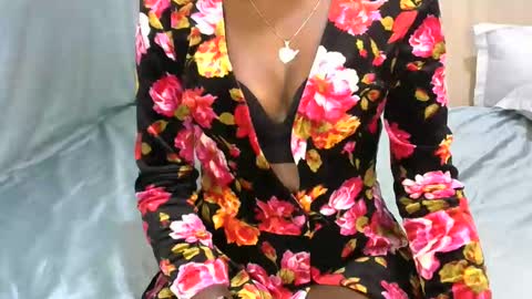 Becky online show from 10-22-25, 05:08