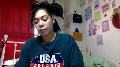 Snapshot of honeyruby chatting on 10-01-25, 12:55 Ruby Sparks online show from 10-01-25, 12:55