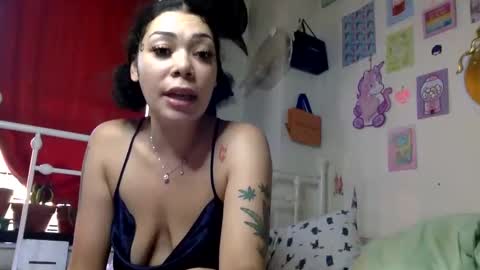 Snapshot of honeyruby chatting on 10-06-25, 01:19 Ruby Sparks online show from 10-06-25, 01:19