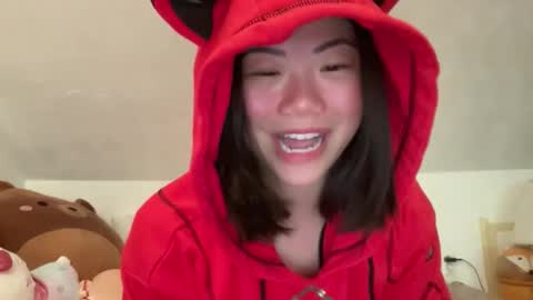 Snapshot of honeysunshineneko chatting on 03-25-26, 02:01 HoneySunshineNeko online show from 03-25-26, 02:01