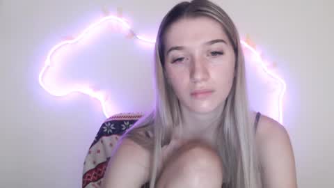 honeyveil online show from 07-16-26, 10:10