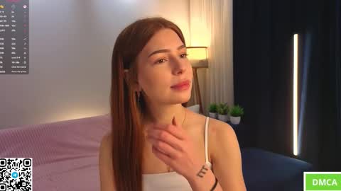 Snapshot of honneybunneey chatting on 09-22-25, 06:15 honneybunneey online show from 09-22-25, 06:15