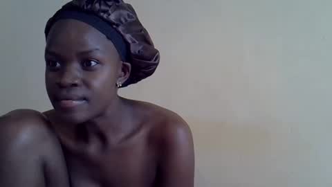 Snapshot of hope_terry chatting on 02-18-25, 12:17 hope_terry online show from 02-18-25, 12:17